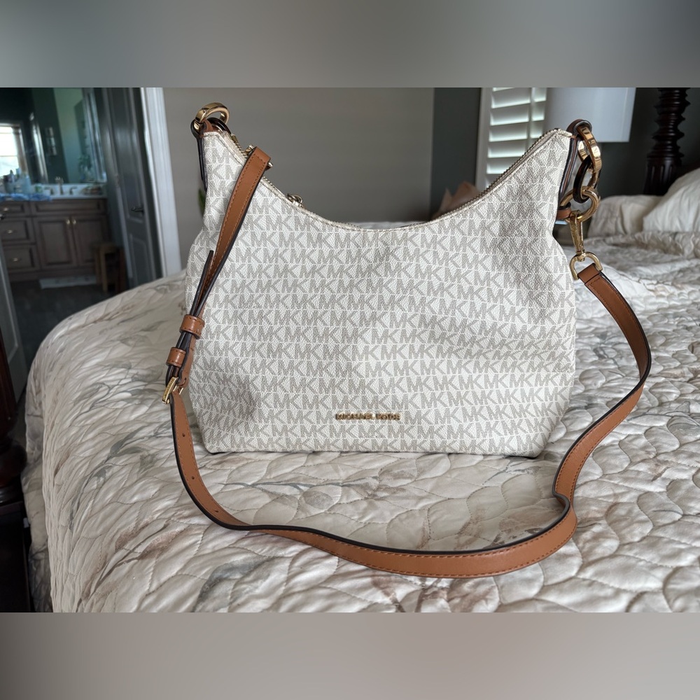 Michael Kors Crossbody Purse